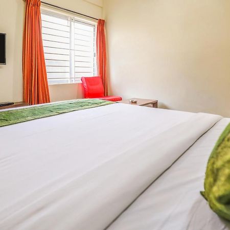 Hotel Treebo Trip Kapil Royalista à Ludhiana Extérieur photo